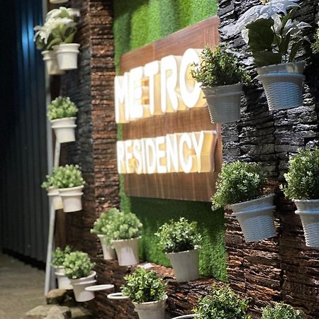 Metro Residency Hotell Kochi Eksteriør bilde