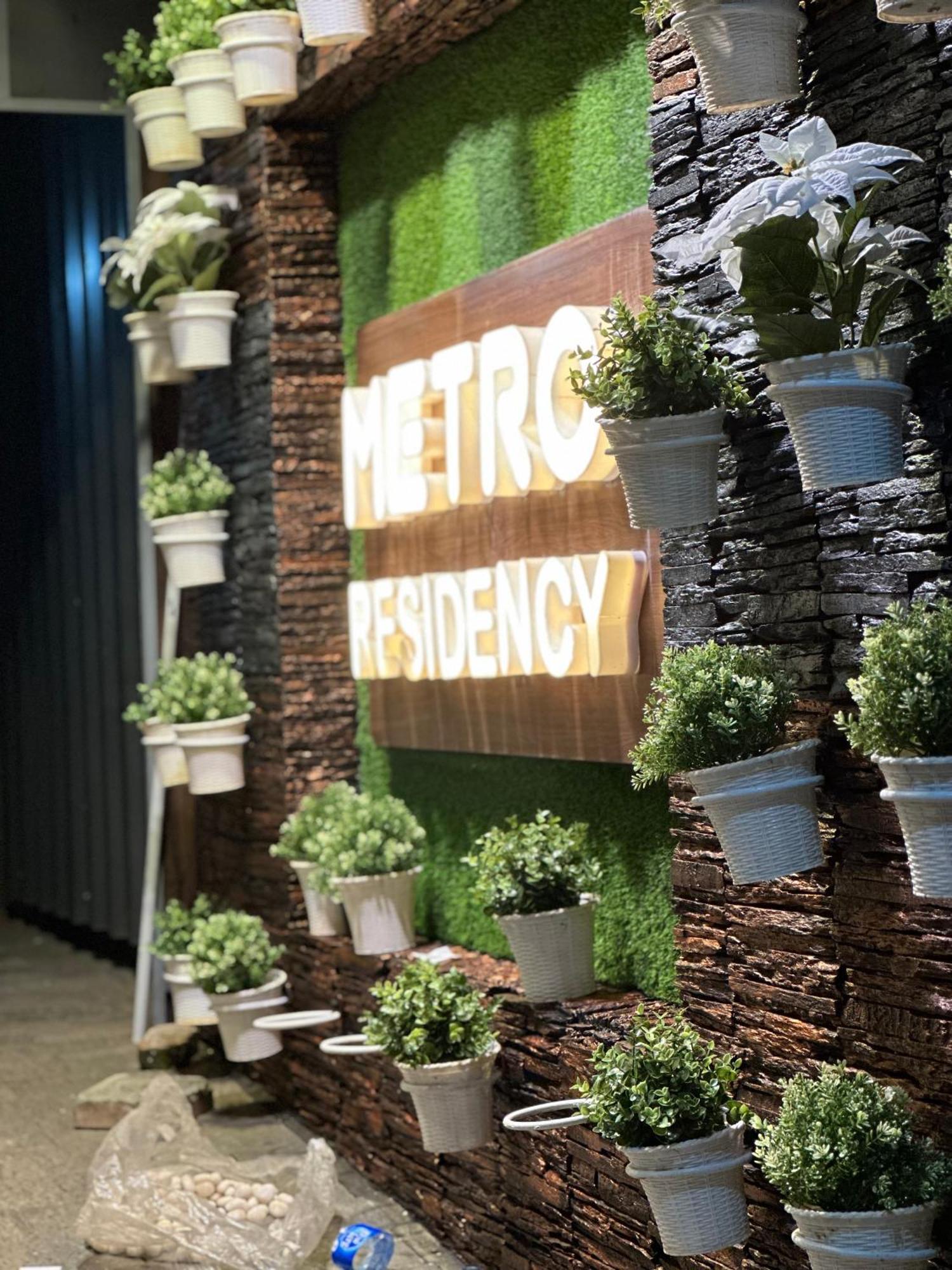 Metro Residency Hotell Kochi Eksteriør bilde
