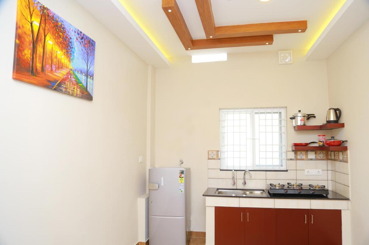 Metro Residency Hotell Kochi Eksteriør bilde