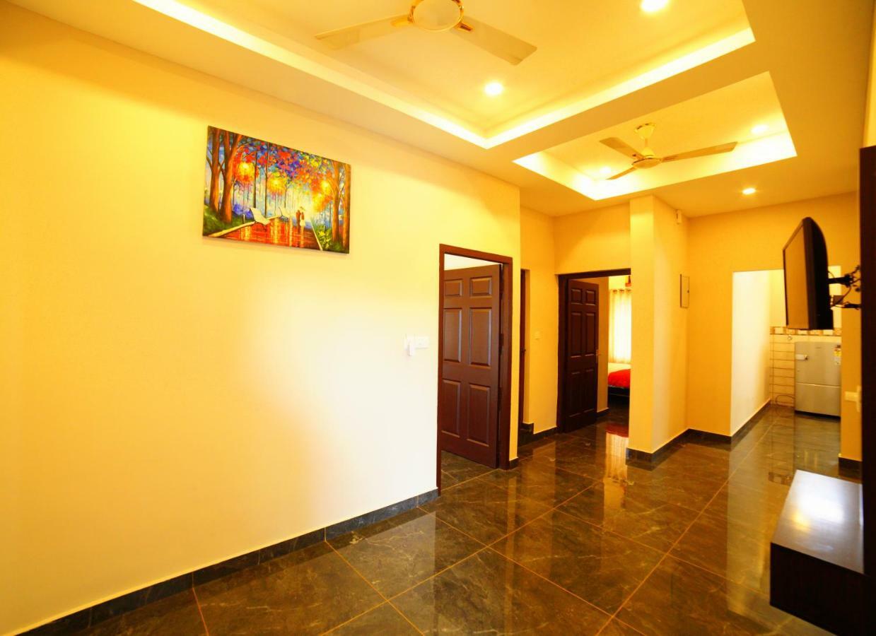 Metro Residency Hotell Kochi Eksteriør bilde